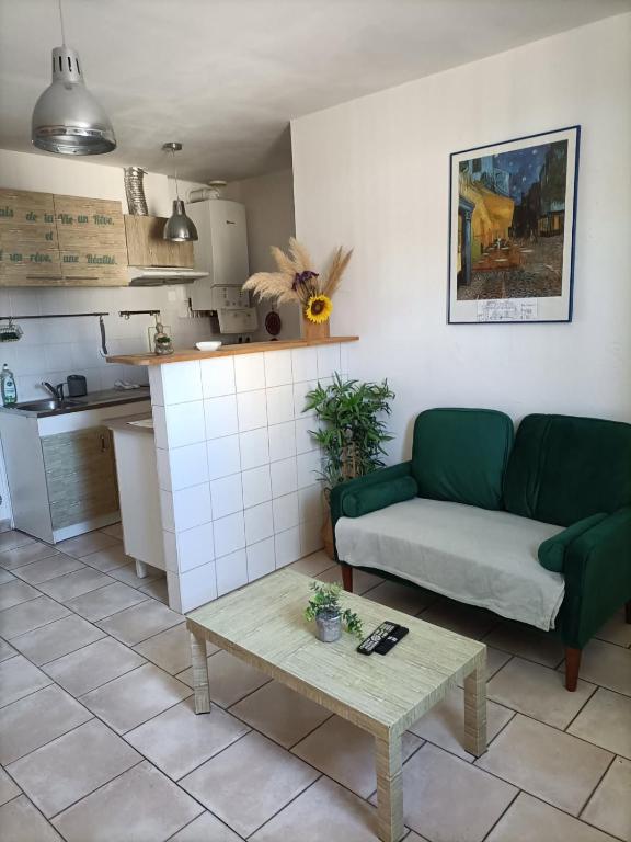 Jolie petite maison idéalement située - 2