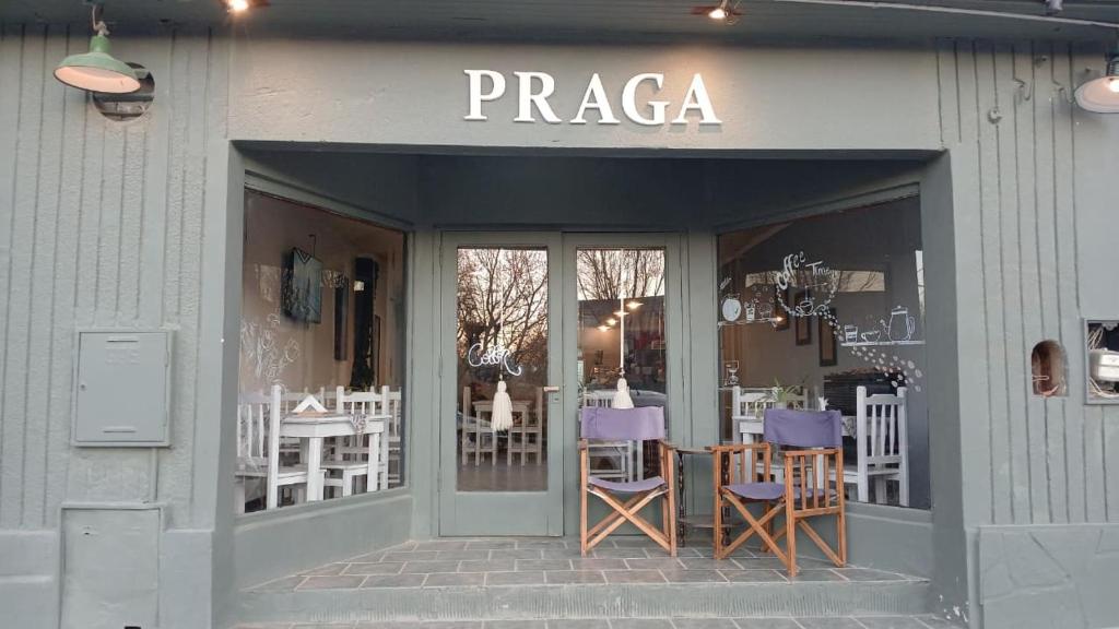 Praga Hotel - 1