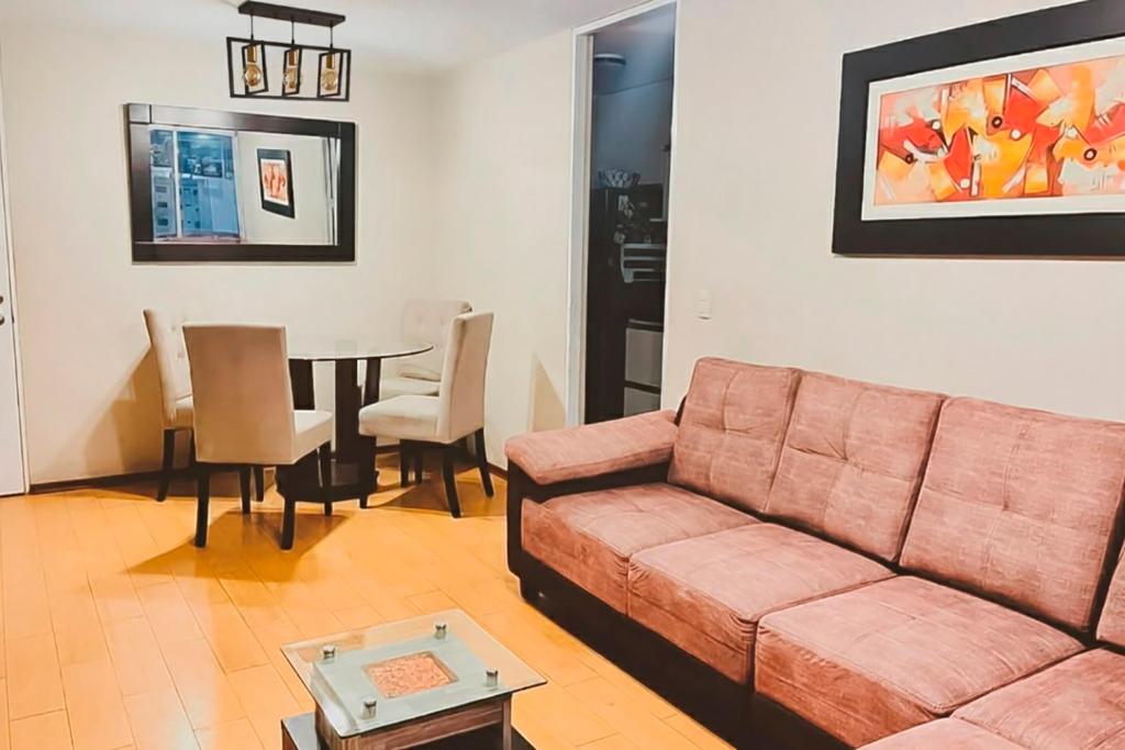 Apartamento cómodo con piscina en el Centro Histórico, Lima - 1