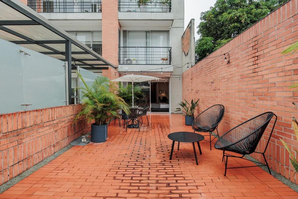 Loft comodo y central con AC y Terraza propia en Astorga Poblado - 3