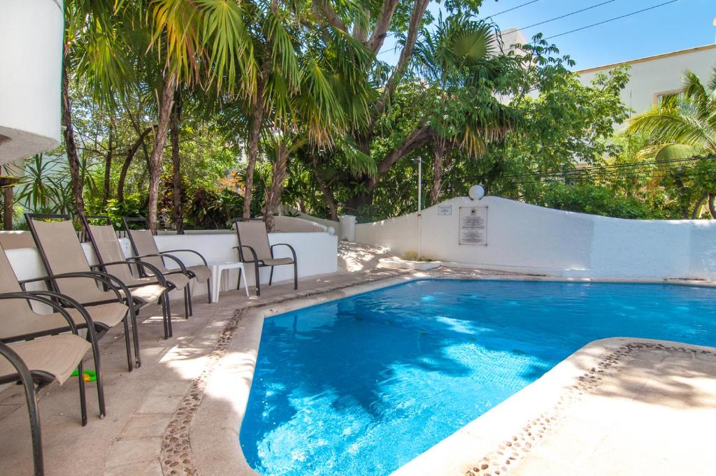 Private Terrace 3 blocks to Mamitas & 5th Ave, Gated with Pool - 2