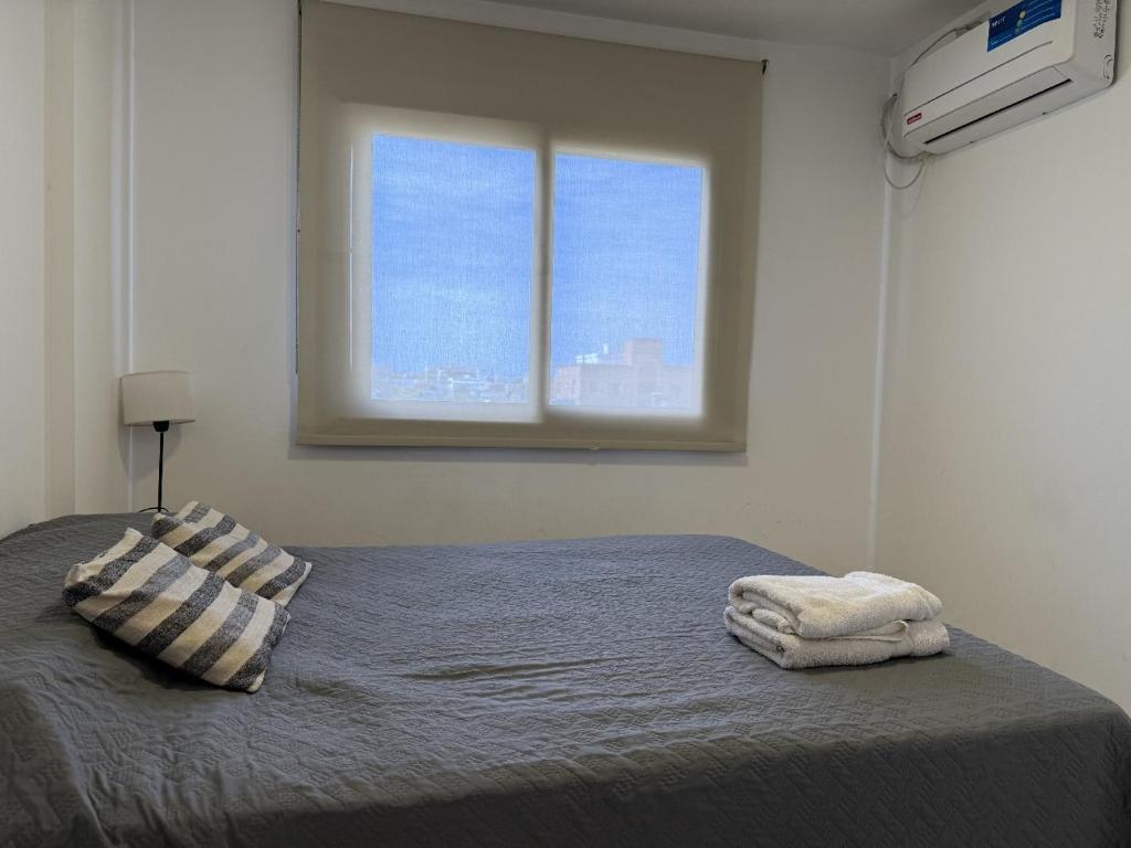 Depto Cerca de Clinica Reina Fabiola General Paz - 3