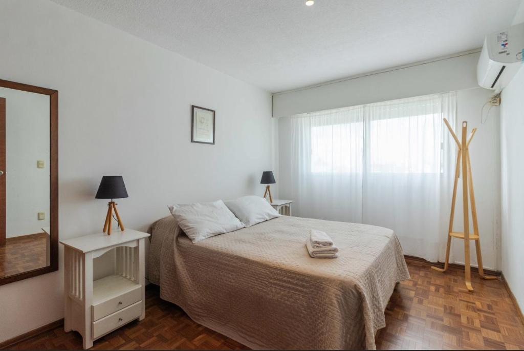 Apartamento en pocitos de 1 dormitorio con parrillero - 2
