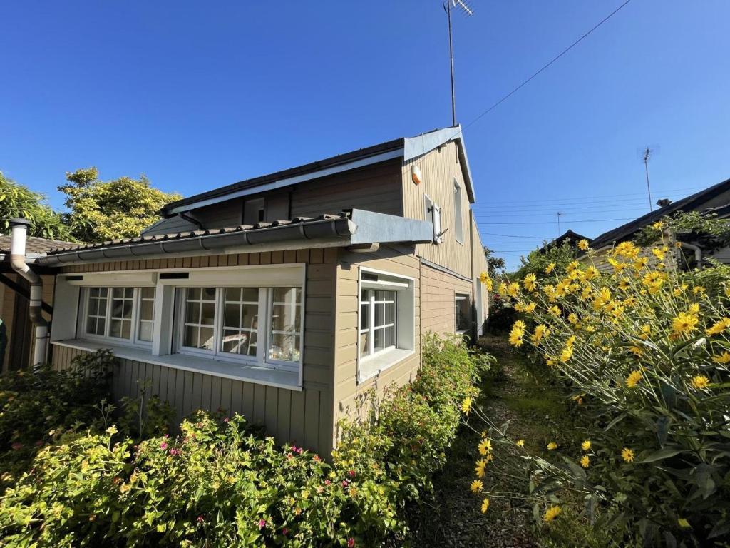 Gîte Historique à Tours avec Jardin et WIFI Inclus - FR-1-381-635 - 1