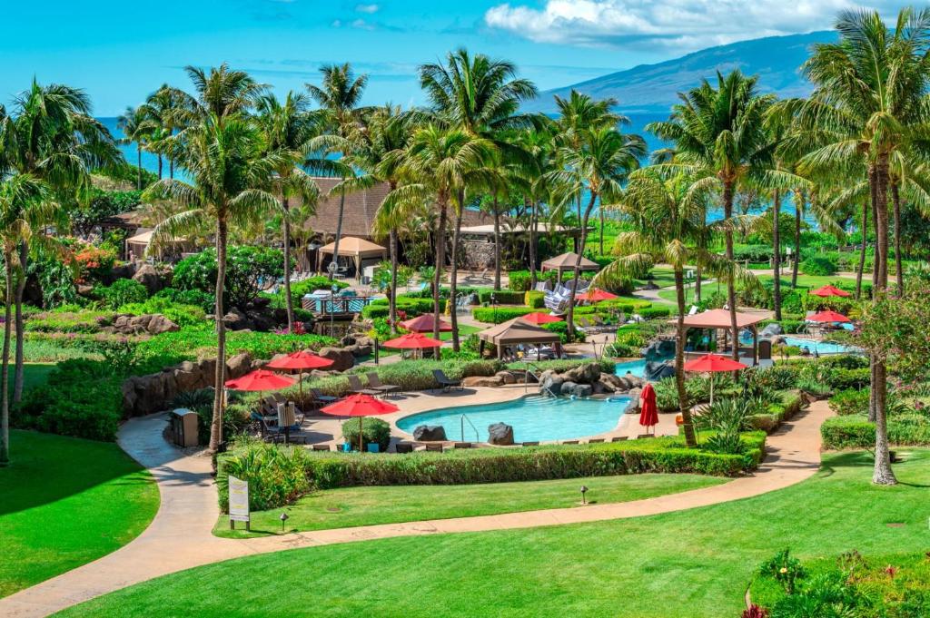 KBM Resorts Spacious 5-Bedroom Honua Kai Collection Multi Unit Listing Same Floor Ocean Views 2 Free Rental Cars HKK-43949, Kaanapali