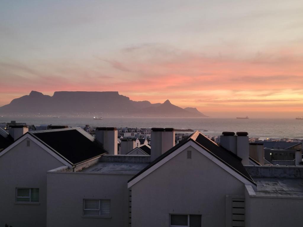 Apartment in Big Bay 3 Bedrooms, Kapské Město