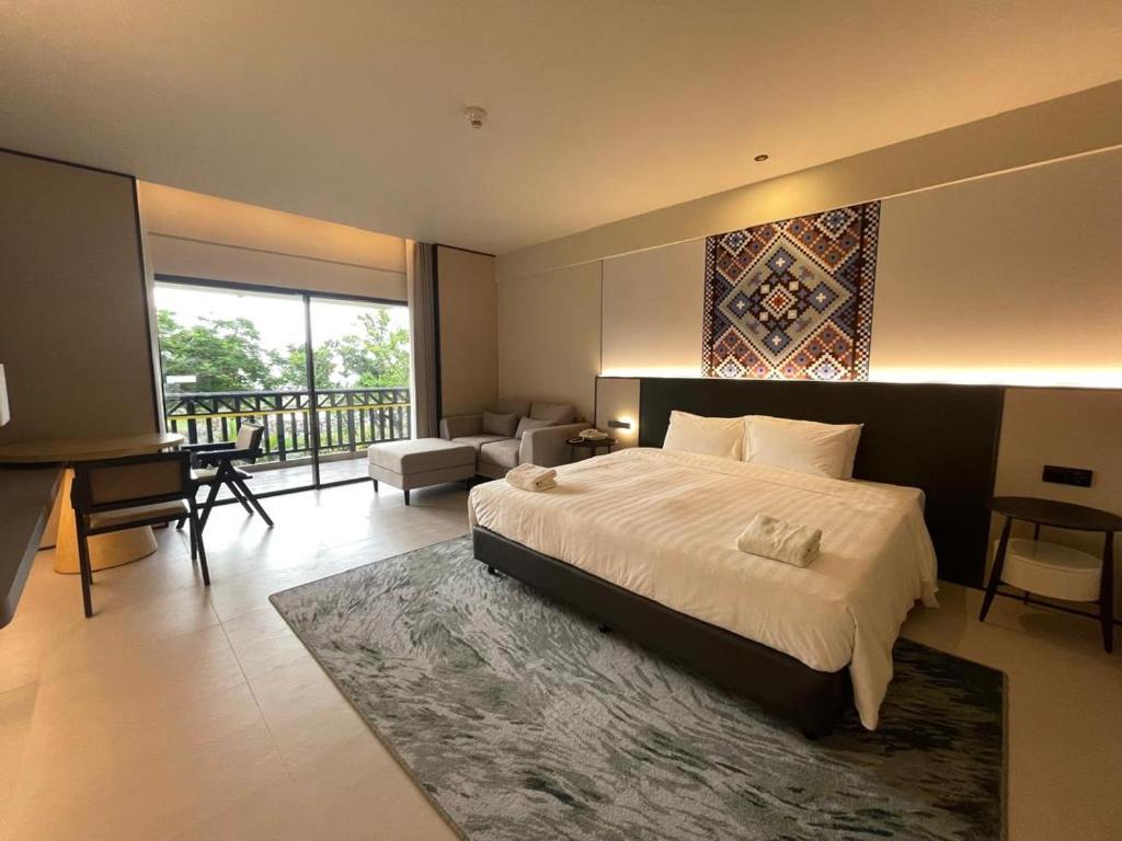 Nexus Resort & Spa Karambunai Restaurant