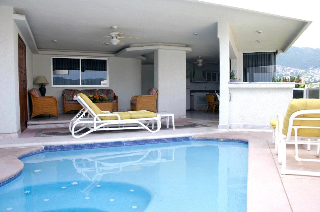 Hotel Suites Jazmin Acapulco photo