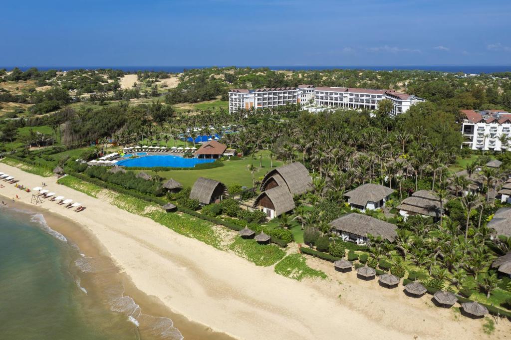 Surrounding environment, Muine Bay Resort in Phan Thiet