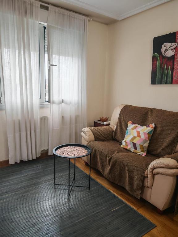 APARTAMENTOs OVIEDO PARAISO 1 - 3