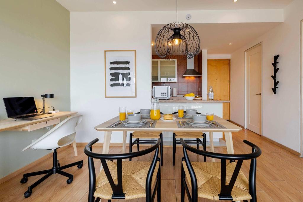 Capitalia 1BR Escape w Parking & Gym - 3
