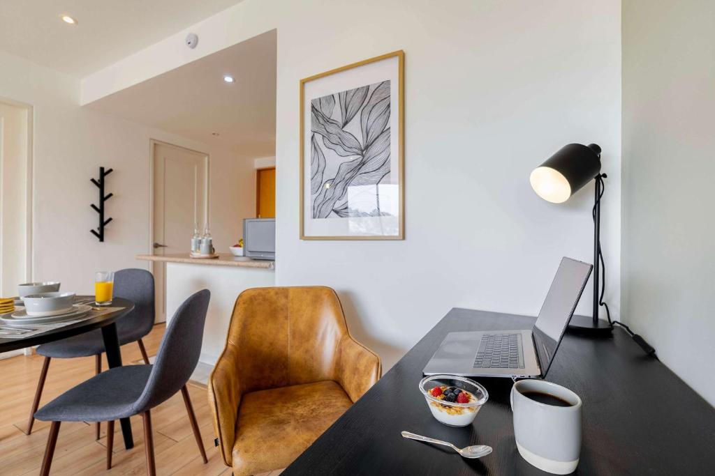 Capitalia Stylish 1BR Apt Amenities - 4
