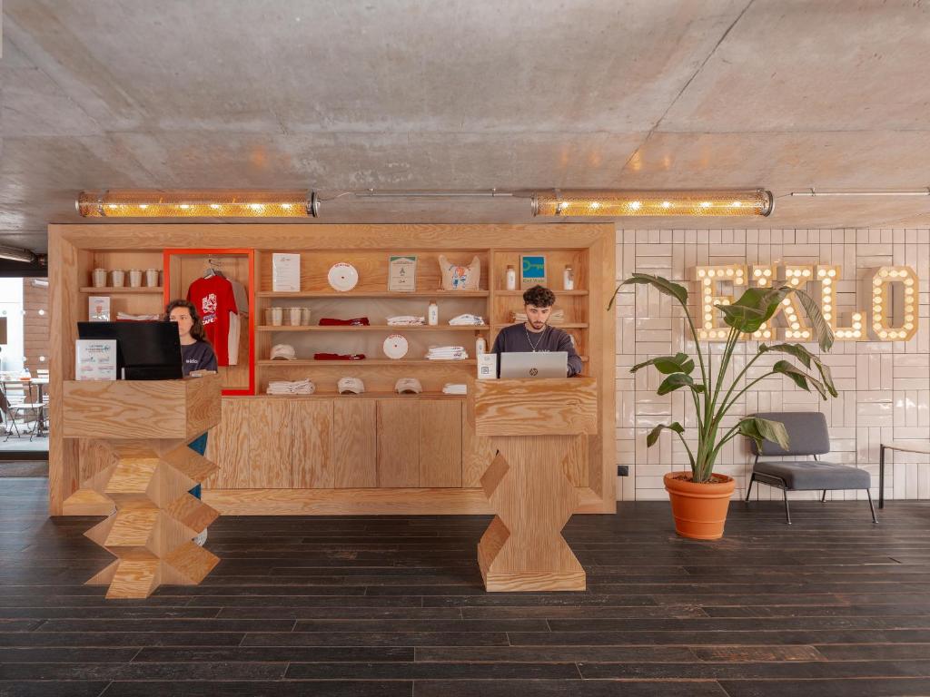 Eklo Hotels Bordeaux Center Bastide