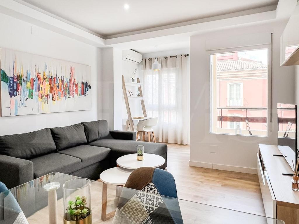 Charming apartment with balcony near center REMS - 1