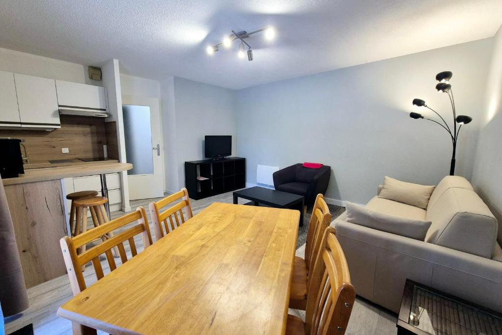 Charmant appartement au Revard Idéal pour 4 personnes au pied des pistes - 2