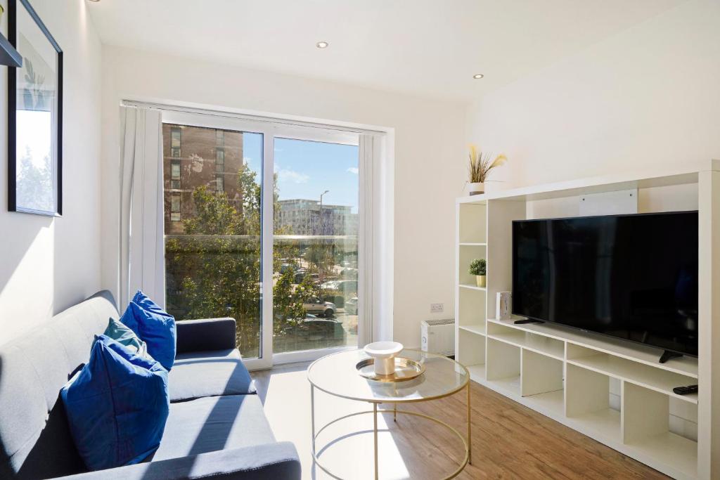 New-Build 1-Bed Apartment in Luton, Luton