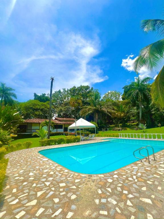 Finca - Paraiso - 3