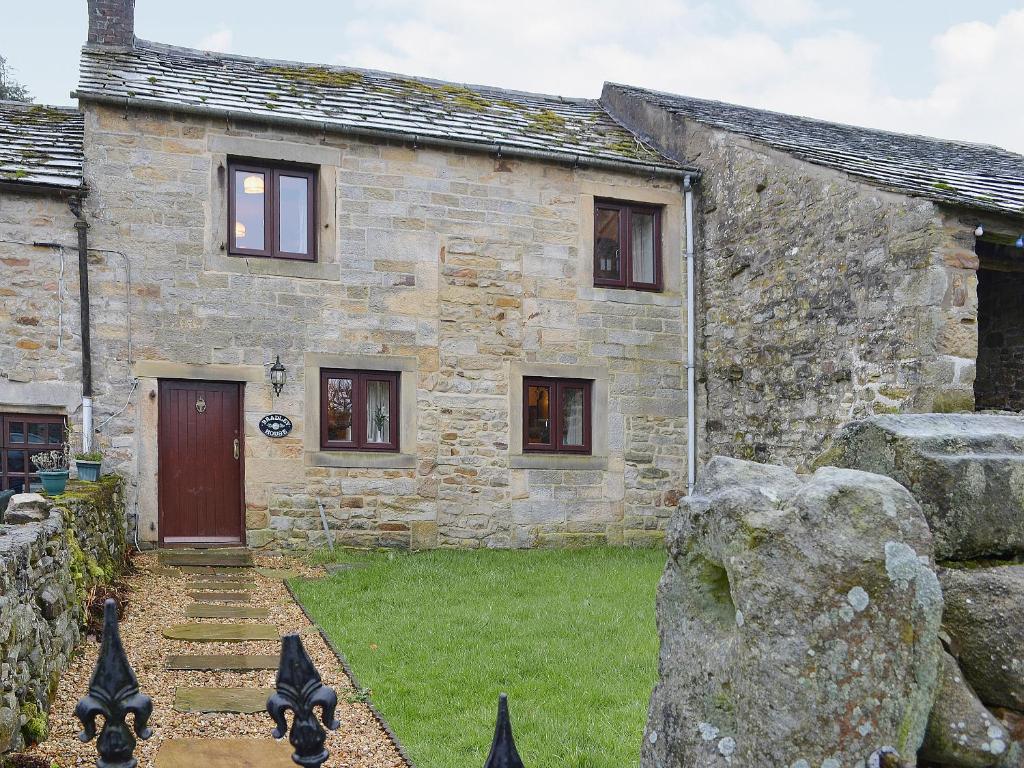 Bradley House, Harrop Fold