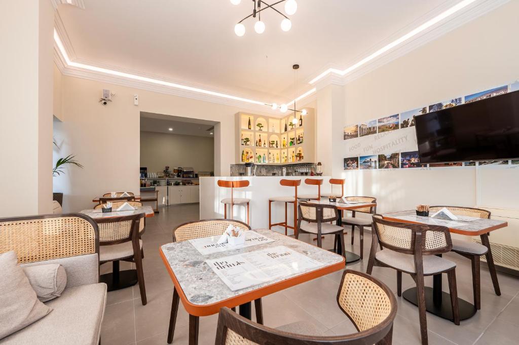 Restaurant, Sonia Hotel & Suites - Adults Only in Kos Island