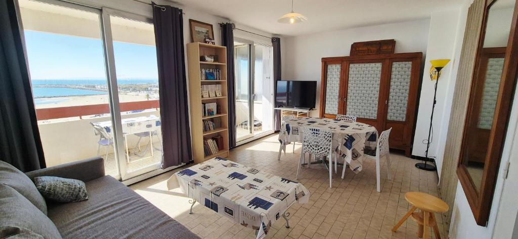 Appartement vue mer exceptionnelle plage à 1 min, parking privé, 6 pers - 2