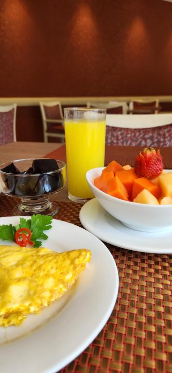 Hotel Plaza Suites - 5