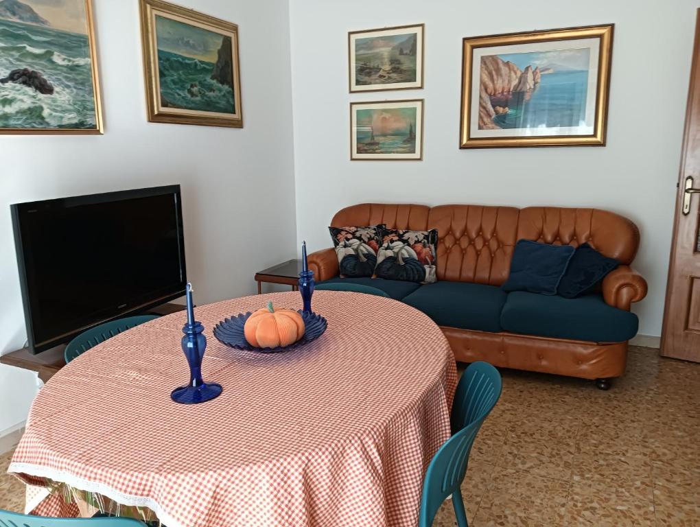 La casa di Minnie con box privato - 4