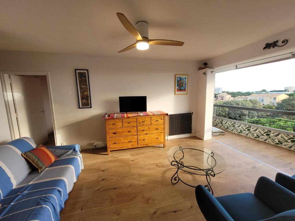 T3 vue sur mer, renové à neuf, 4 à 6 pers,65 m2-500 M de la plage - 1