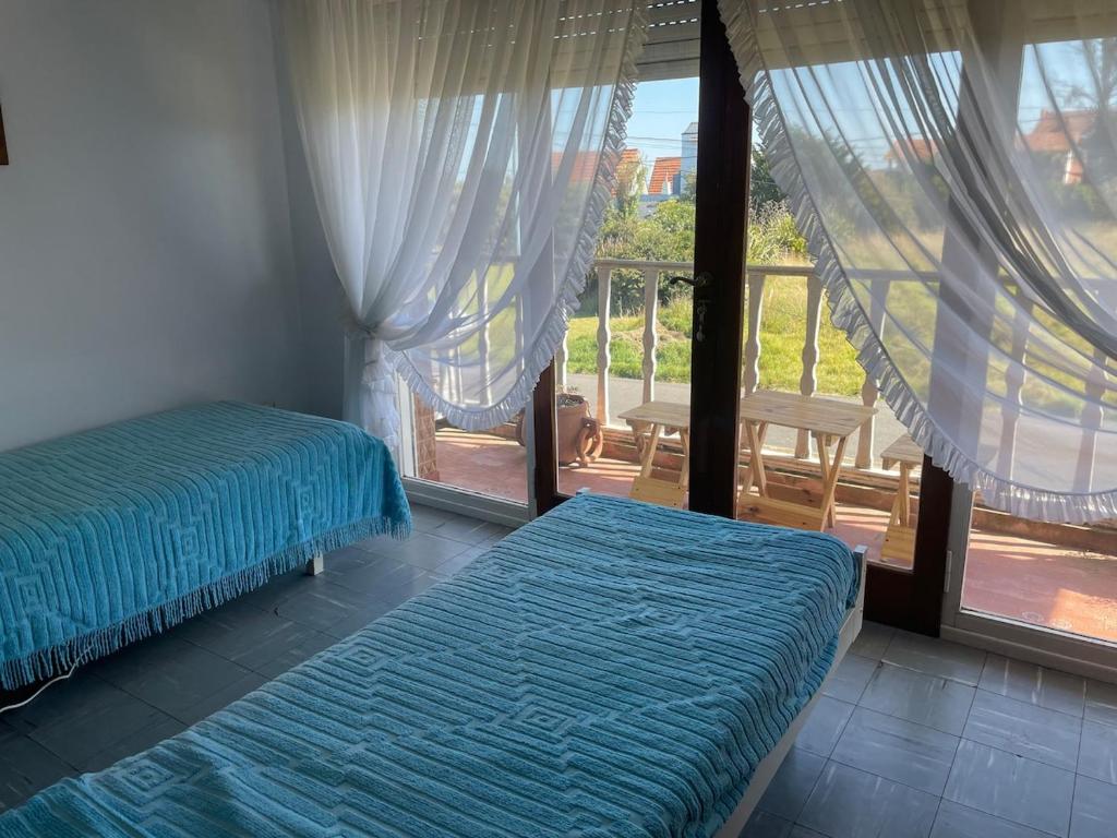 Casa a 100 metros de la playa - 2