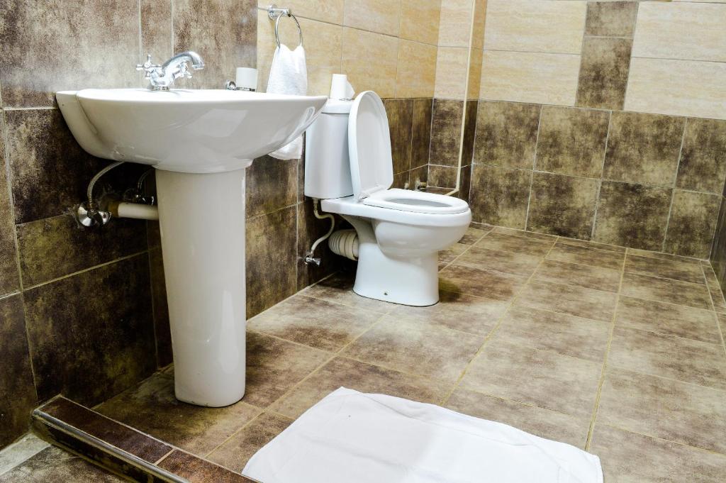 Decale Jewel Stone Hotel photo