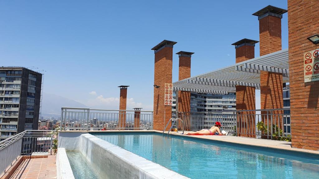 Providencia a pasos del metro Pedro de Valdivia - 3