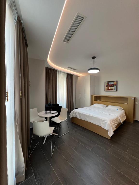 Magnet comfort homes 53, Tirana