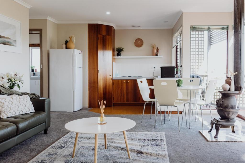 Beachfront Oasis, St Helens