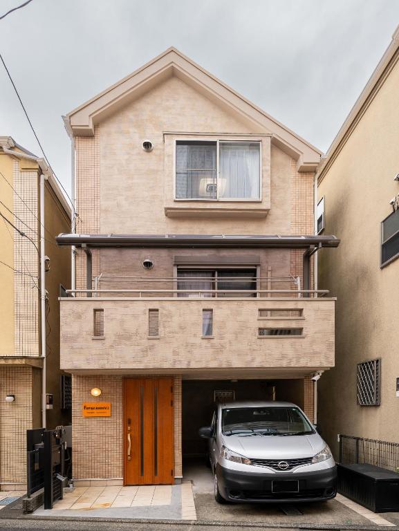 Familia Kamata 1, Tokio