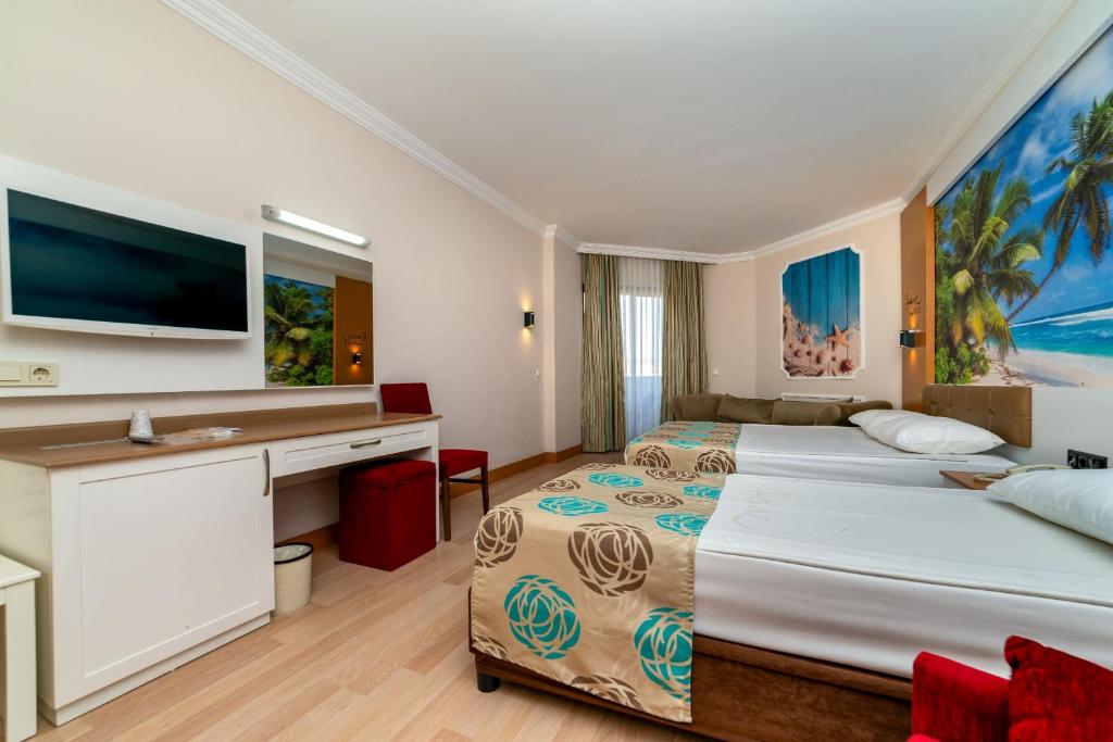 Primasol Hane Family Resort Hotel — Hotel rooms in Side