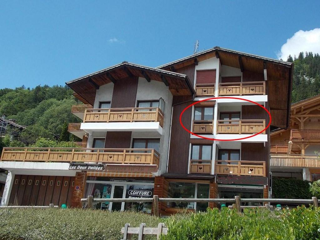 Deux Vallées 3 - 1