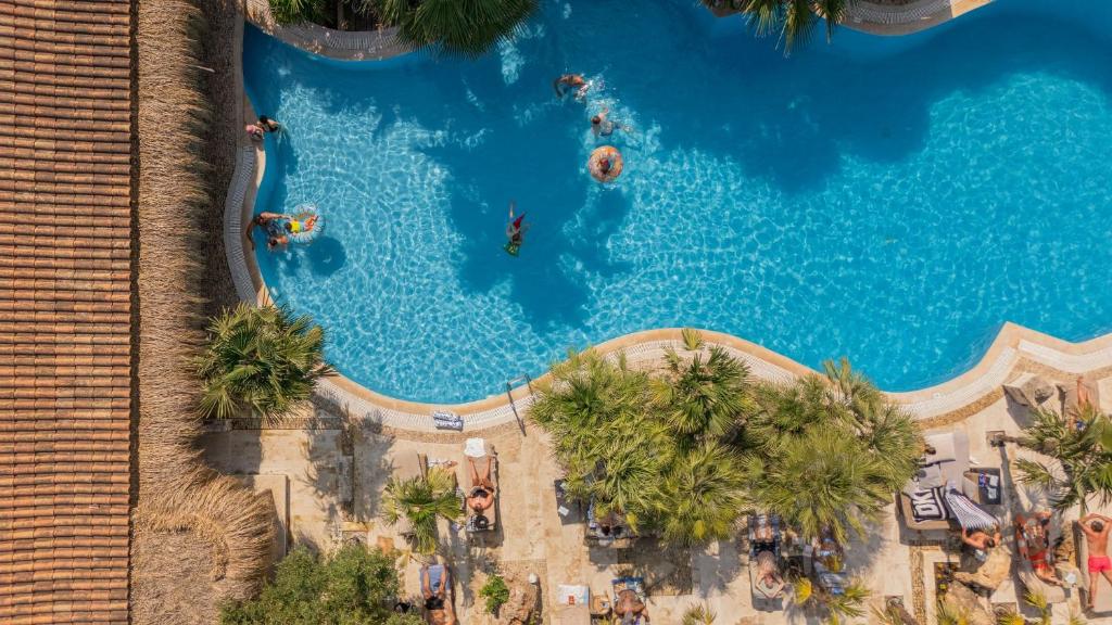 Achtis Hotel — Swimming pool in Afytos, Central Macedonia
