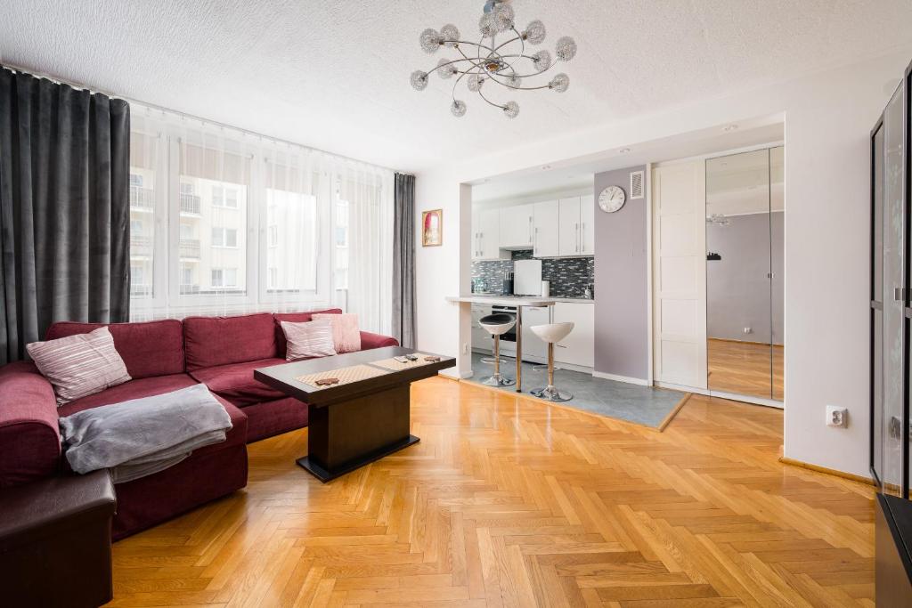 Warszawa Wola Homely Apartment by BookingHost, Warschau