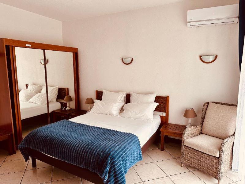 studio 55, Saint-Pierre