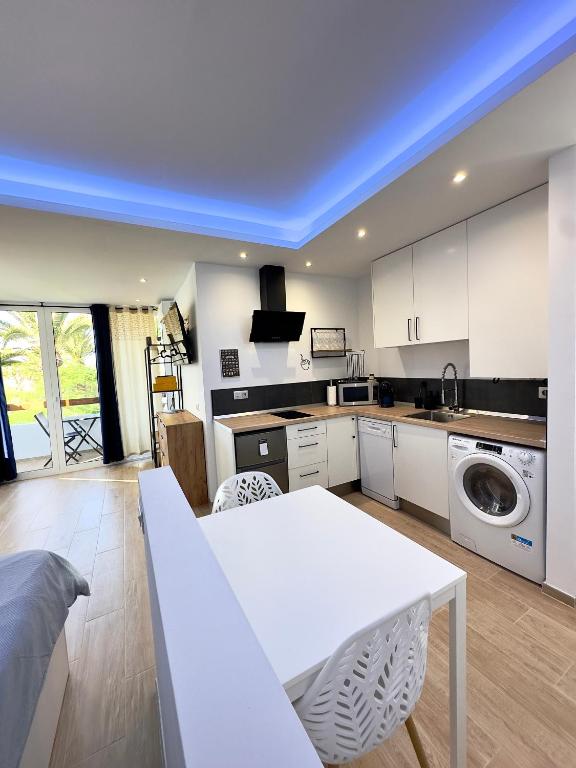 Bebo House 363 - 1