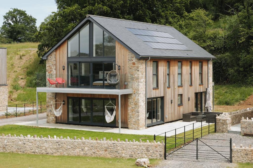 Bluebell Barn - Cookswood, Holcombe