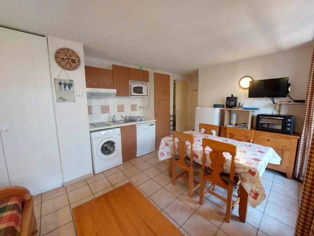 Appart famille 4 pers. Piscine chauffée Cauterets - FR-1-812-59 - 1