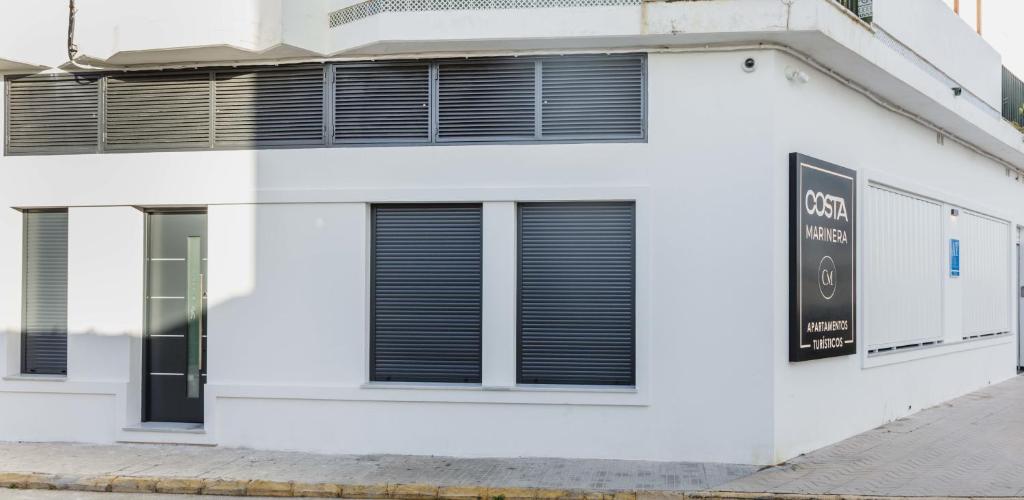 Un acogedor complejo compuesto de 5 apartamentos . - 2