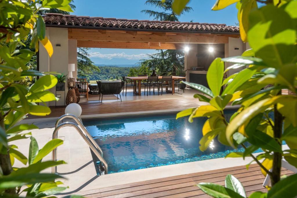 Dimora Roè, Monticello d'Alba