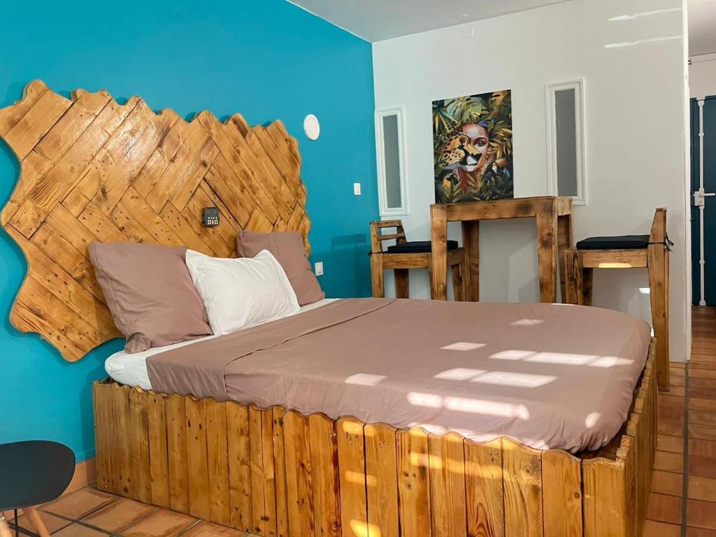 Cosy Studio, La Trinité