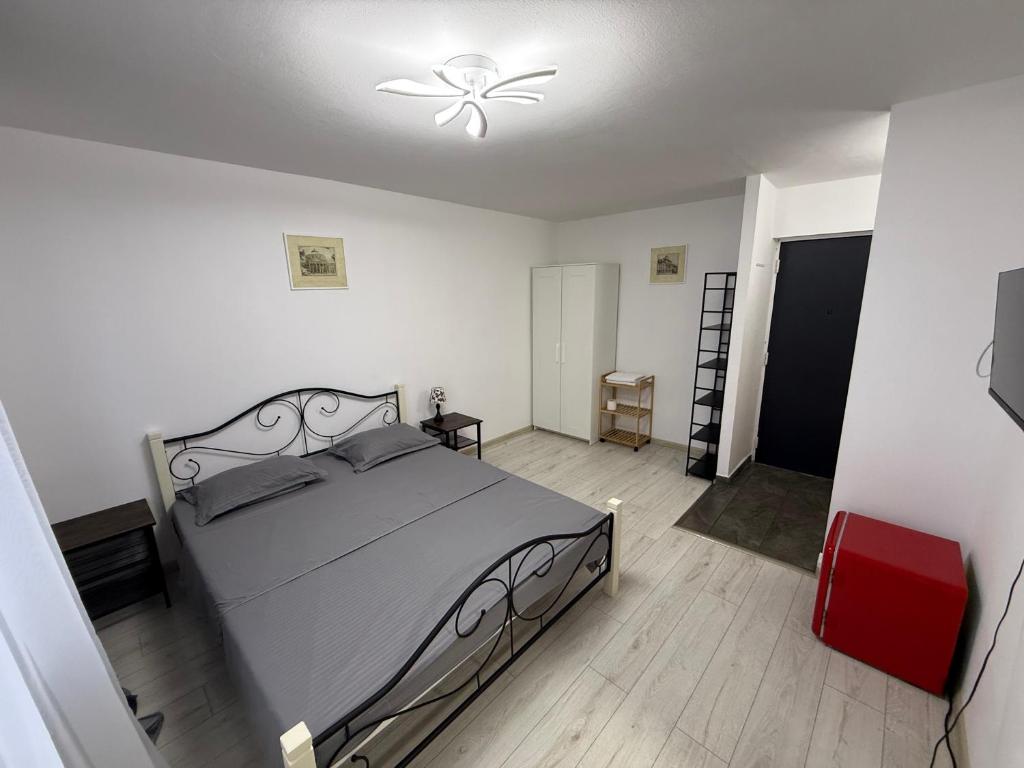 Sun studio, Bukurešť