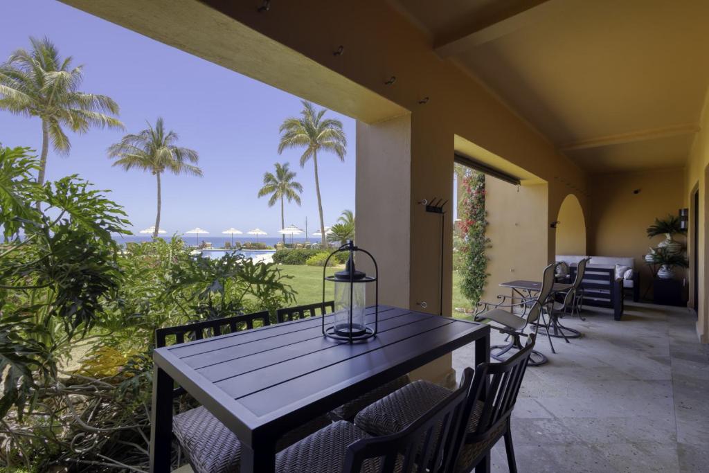 Beautiful Beachfront Condo With Spectacular Views, El Bedito