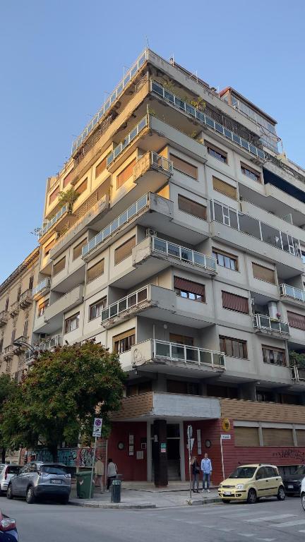 Villafranca33 - Politeama Centro Palermo - 2