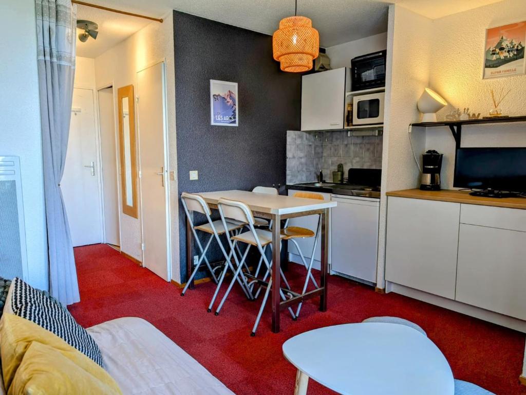 Studio 4 pers, Arc 2000, proche pistes - FR-1-411-991 - 2