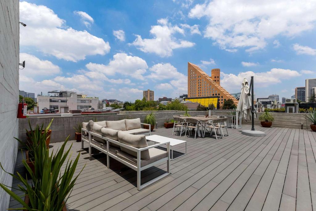 Capitalia 2BR Polanco Retreat w Sky-View Patio - 4