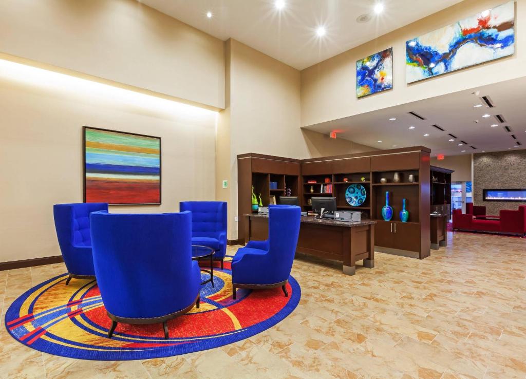 フロント・ロビー